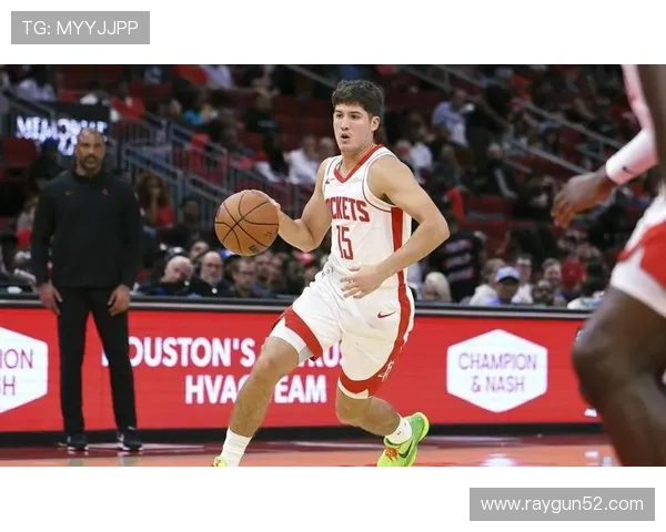 火箭狂胜国王五人上双65分